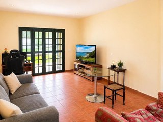 Chalet en venta en La Granja-La Colina-Los Pastores en Algeciras