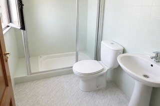Chalet en venta en La Granja-La Colina-Los Pastores en Algeciras
