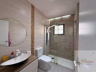 Chalet en venta en Nueva Torrevieja - Aguas Nuevas en Torrevieja