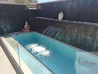 Chalet en venta en Nueva Torrevieja - Aguas Nuevas en Torrevieja
