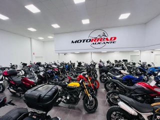 Yamaha T-MAX 560 TECH MAX 2022