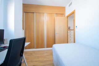 Piso en venta en Colores - Entreparques en Sevilla