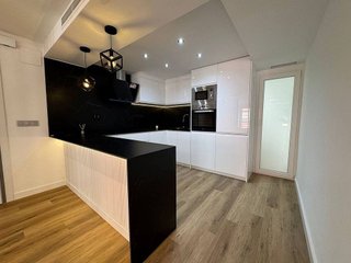 Piso en venta en Ensanche - Diputación en Alicante