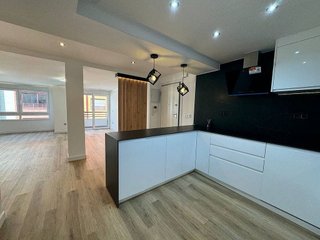 Piso en venta en Ensanche - Diputación en Alicante