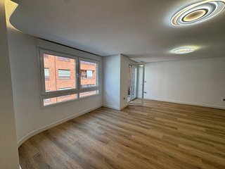 Piso en venta en Ensanche - Diputación en Alicante