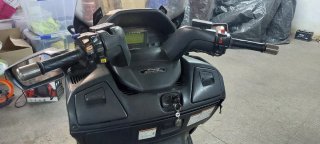 SUZUKI BURGMAN 650 EXECUTIVE 2007.