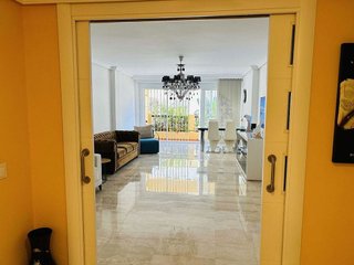 Piso en venta en Elviria en Marbella