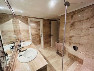 Piso en venta en Elviria en Marbella