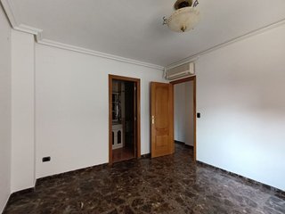 Piso en venta en Zona Llombai en Burriana