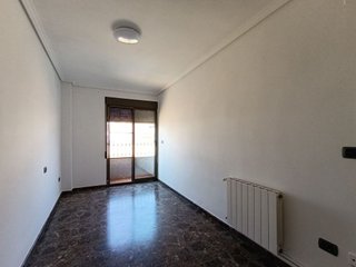 Piso en venta en Zona Llombai en Burriana
