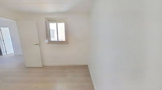 Piso en venta en Singuerlín - Can Franquesa - Les Oliveres en Santa Coloma de Gramanet