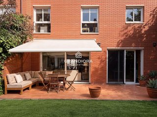 Chalet en venta en Poble Nou en Manresa