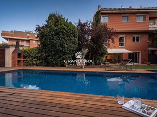 Chalet en venta en Poble Nou en Manresa