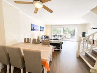 Casa adosada en venta en Els Pins - Politur en Castell-Platja d´Aro