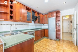 Casa adosada en venta en Huétor Vega