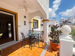 Casa adosada en venta en Altos - La Florida en Orihuela