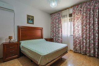 Chalet en venta en Valdezorras en Sevilla