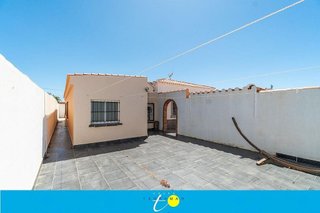 Chalet en venta en La Siesta - El Salado - Torreta en Torrevieja
