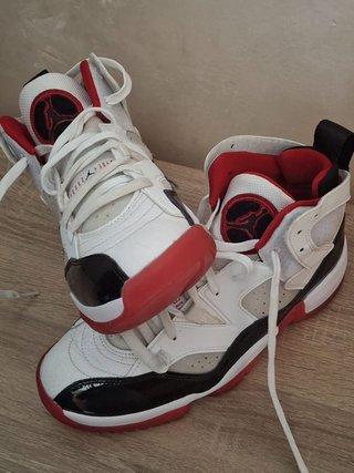 Zapatillas Jordan Jumpman 2 Trey