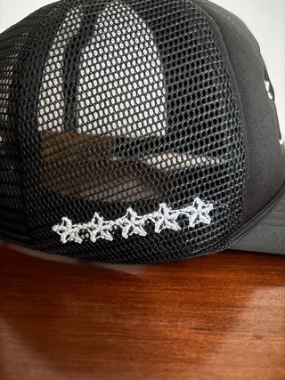 Gorra Corteiz Negra con Estrellas y Logo