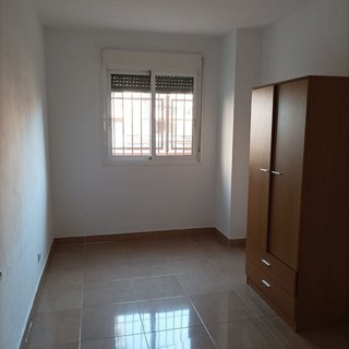 Piso en venta en Nueva Andalucía en Almería