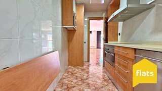 Piso en venta en Riu en Santa Coloma de Gramanet