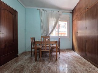 Piso en venta en El Guinardó en Barcelona