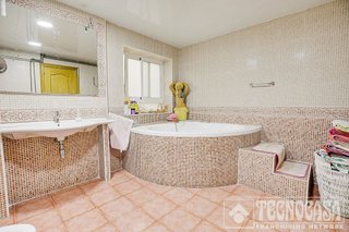 Piso en venta en Baró de Viver en Barcelona