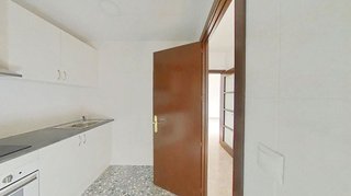 Piso en venta en Fondo en Santa Coloma de Gramanet
