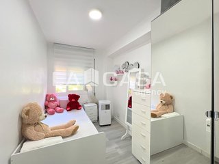 Piso en venta en Artigas - Llefià en Badalona