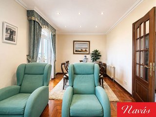 Chalet en venta en Lavadores en Vigo