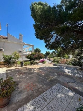 Chalet en venta en Los Balcones - Los Altos del Edén en Torrevieja