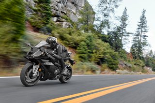 Yamaha R9