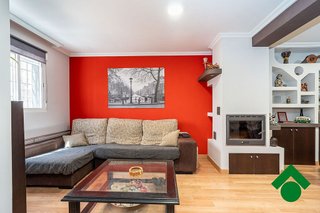 Casa adosada en venta en Maracena