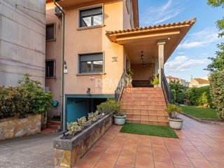 Casa pareada en venta en Teis en Vigo