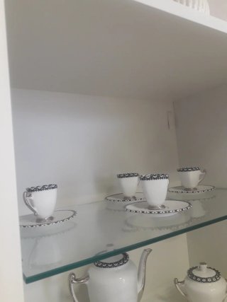 Juego de café porcelana blanco y plata