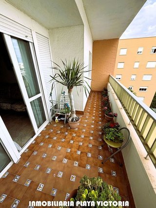 Piso en venta en La Caleta - La Viña en Cádiz