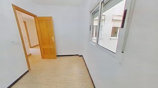 Piso en venta en Paus - Poligono San Blas en Alicante