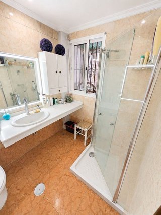 Piso en venta en Cruz Roja en Sevilla