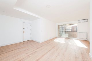 Piso en venta en San Pascual en Madrid