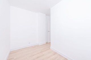 Piso en venta en San Pascual en Madrid
