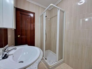Piso en venta en Travesía de Vigo - San Xoán en Vigo