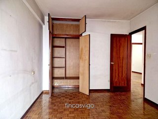 Piso en venta en Travesía de Vigo - San Xoán en Vigo
