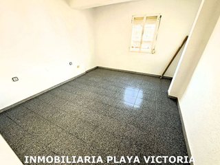 Piso en venta en Playa Stª Mª del Mar - Playa Victoria en Cádiz