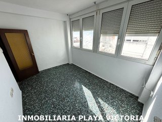 Piso en venta en Playa Stª Mª del Mar - Playa Victoria en Cádiz