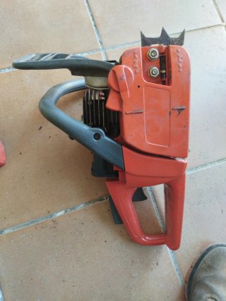 Motosierra Husqvarna 235