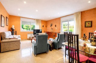 Chalet en venta en Vallirana