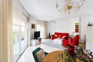 Dúplex en venta en Pubilla Cases en Hospitalet de Llobregat, L´