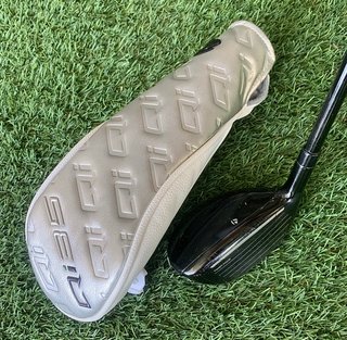 Híbrido 4 TAYLORMADE Qi10 / funda Qi35 palos golf