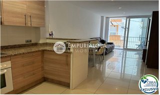 Piso en venta en Santa Margarida en Roses